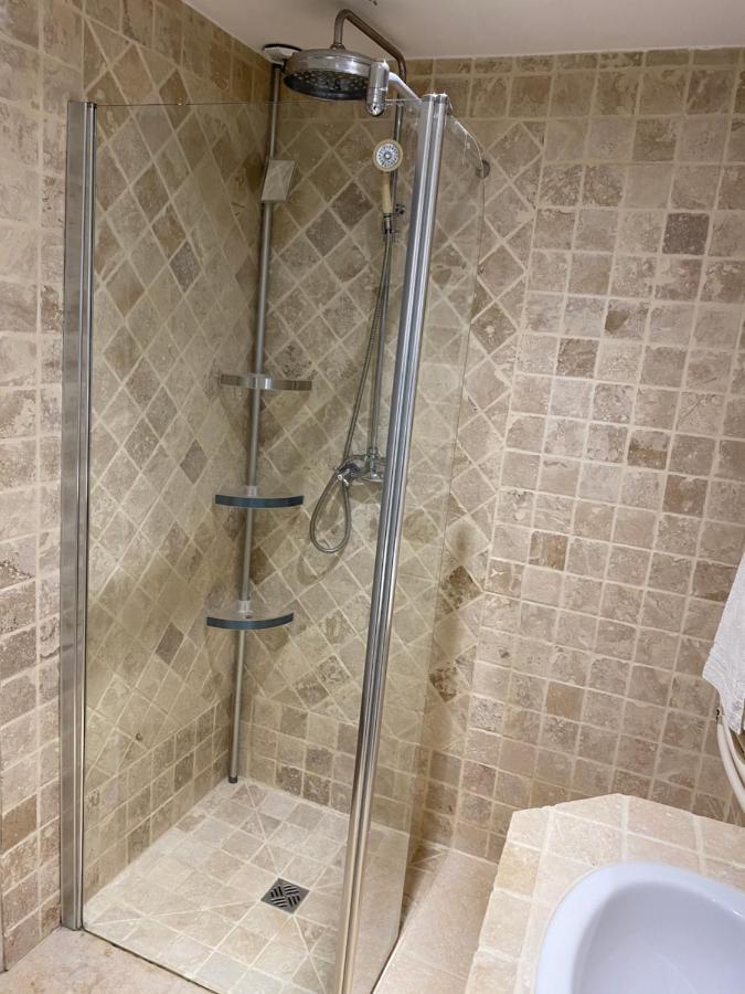 Appartement Cosy Et Moderne, Proche Cite Des Papes Avignon Luaran gambar